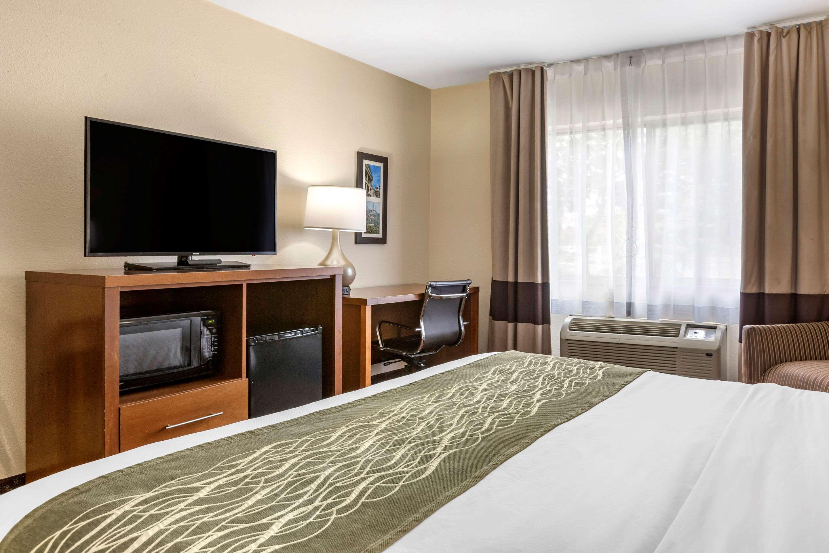 Comfort Inn Okemos - East Lansing Экстерьер фото