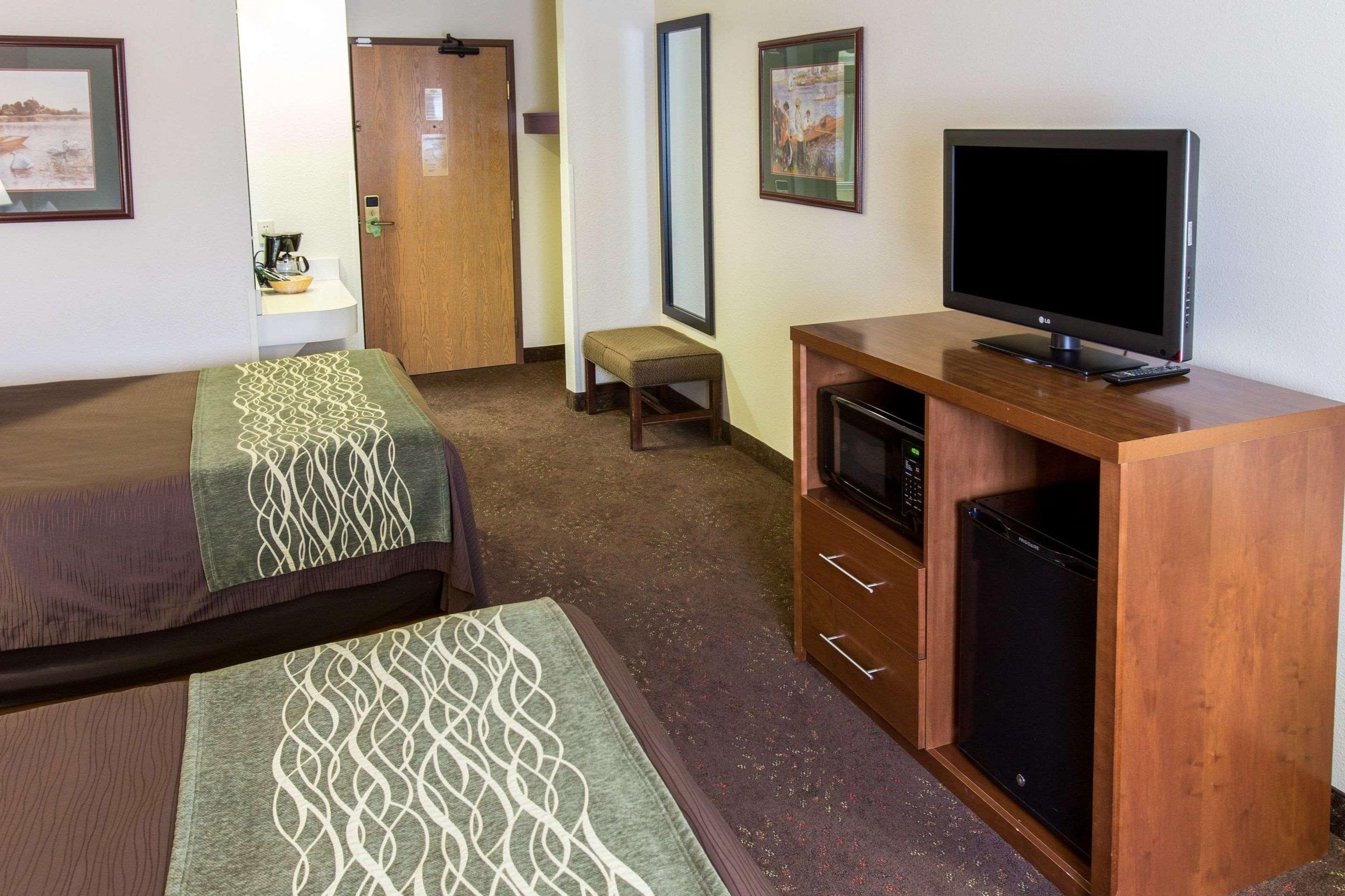 Comfort Inn Okemos - East Lansing Экстерьер фото