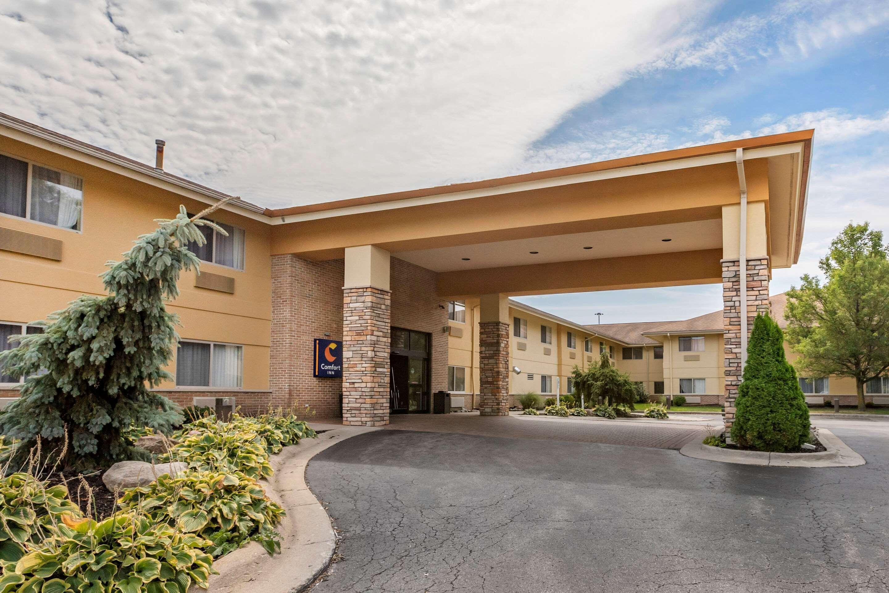 Comfort Inn Okemos - East Lansing Экстерьер фото
