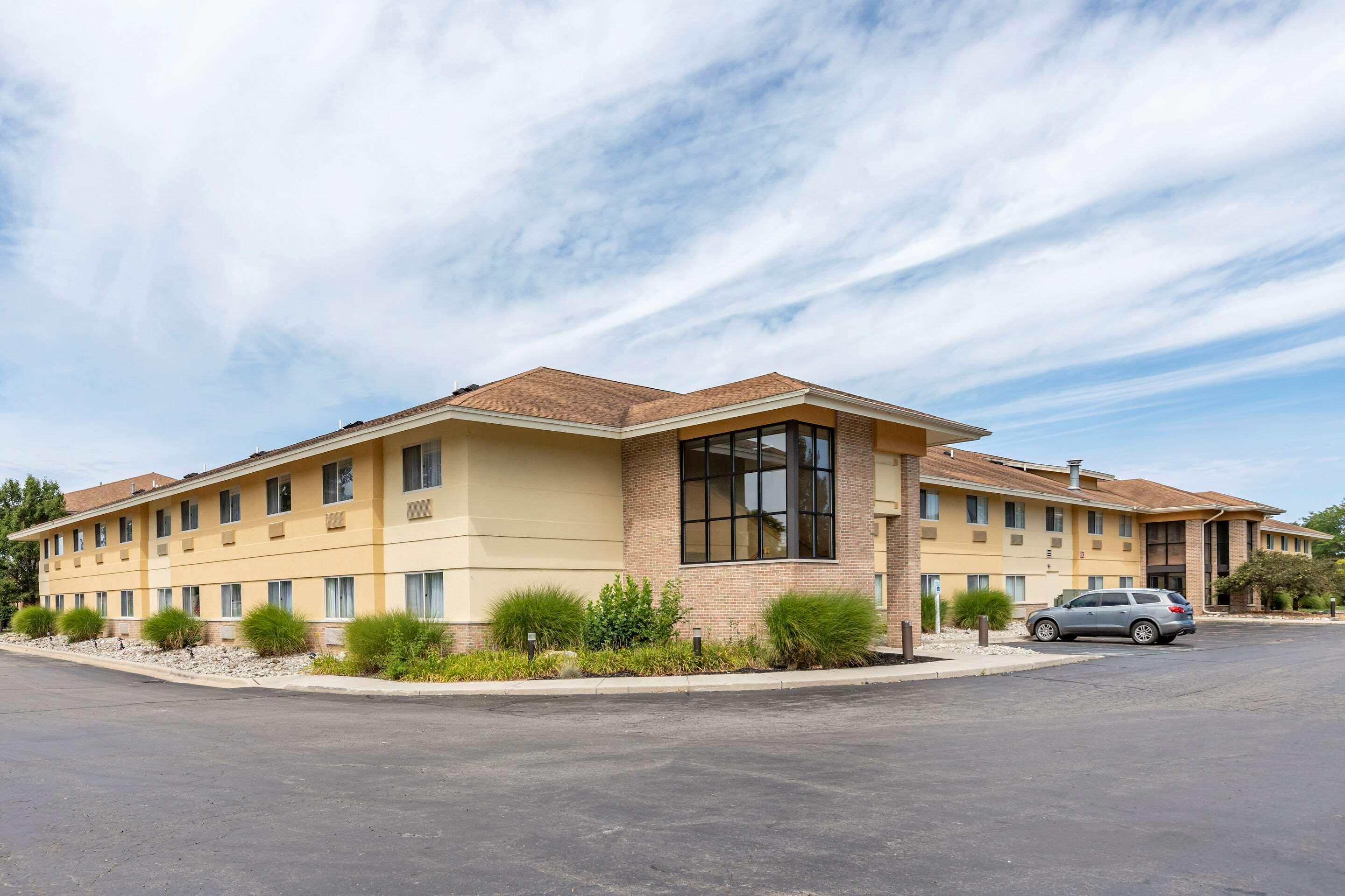 Comfort Inn Okemos - East Lansing Экстерьер фото