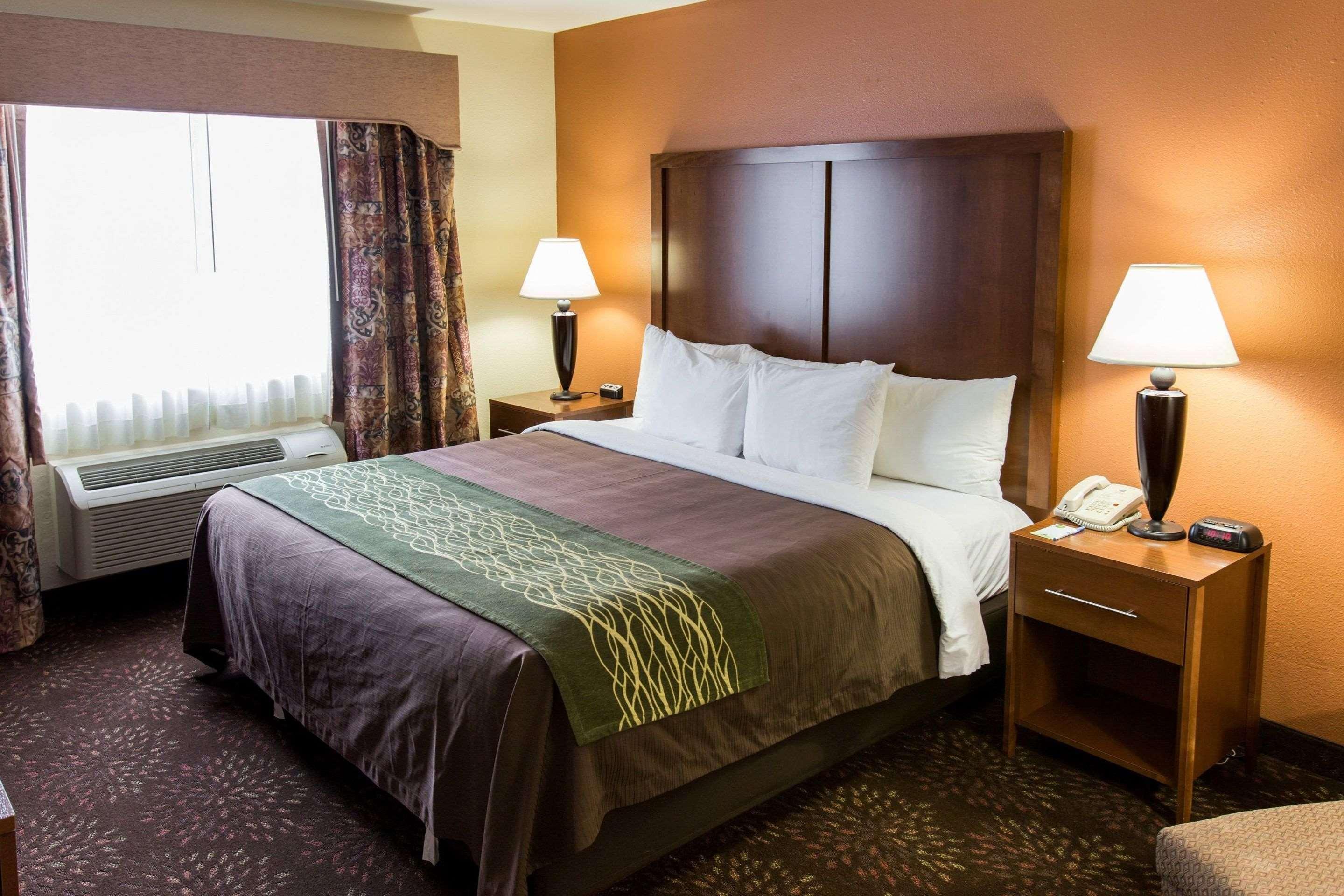 Comfort Inn Okemos - East Lansing Экстерьер фото