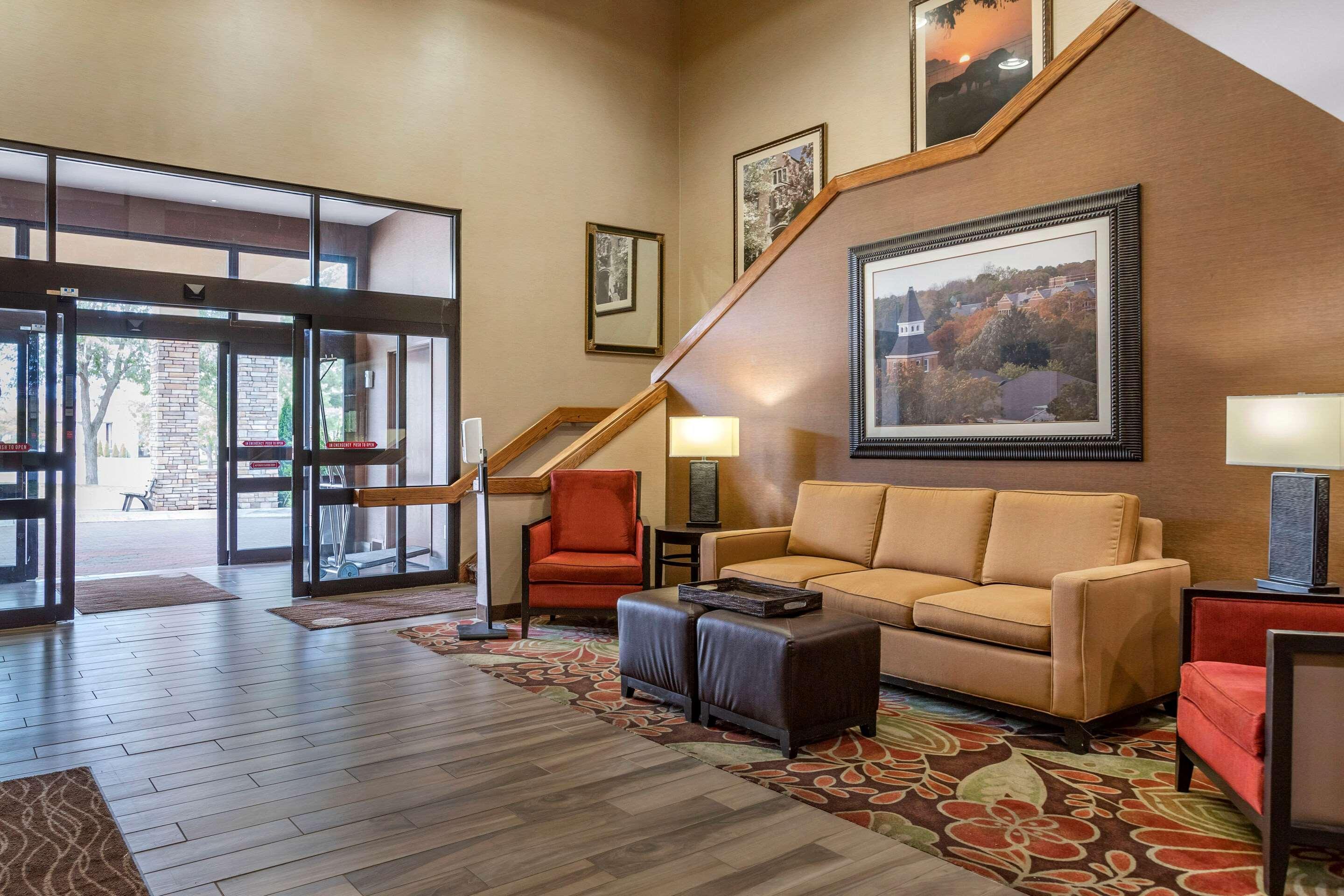 Comfort Inn Okemos - East Lansing Экстерьер фото